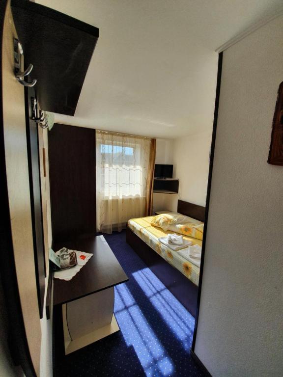 Cameră dublă cu balcon